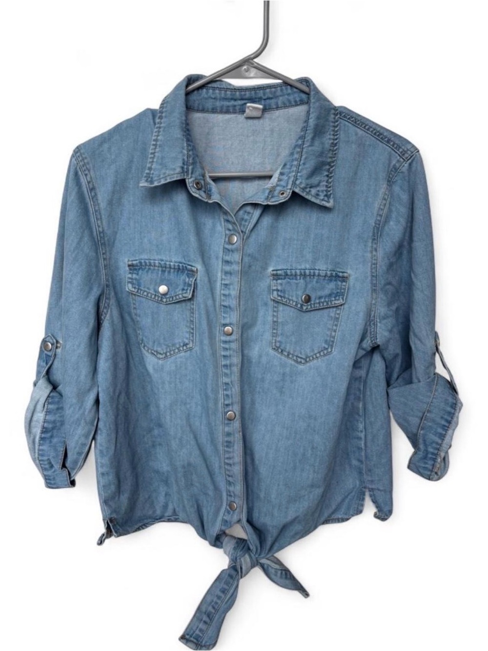 Women's Denim Snap Closure Front Tie Waist Shirt Medium Basic Casual Staple